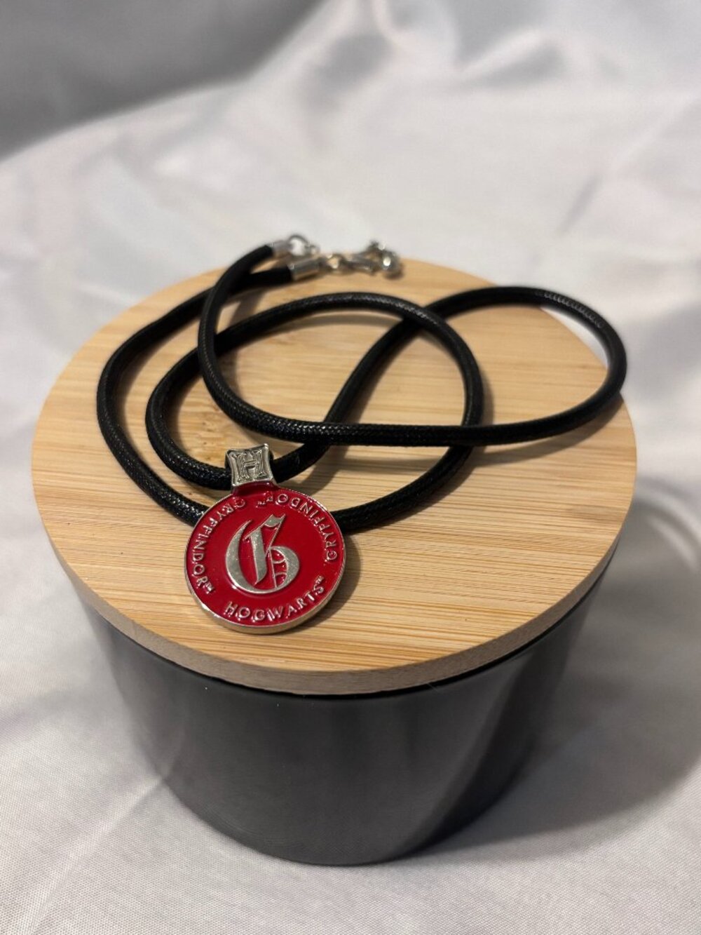 Harry Potter Gryffindor Courage Bravery Determination Pendant Necklace Official